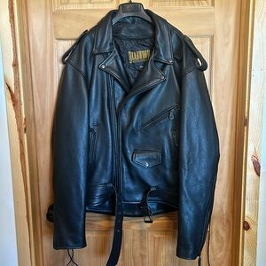 Like New Leather jacket! Heavy duty!!!